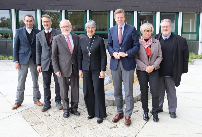 Regionalbischöfin besucht Landratsamt