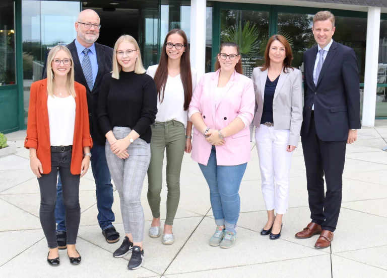 Arbeitsverträge für erfolgreiche Azubis