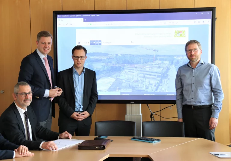 Landratsamt Hof wird Digitales Bauamt