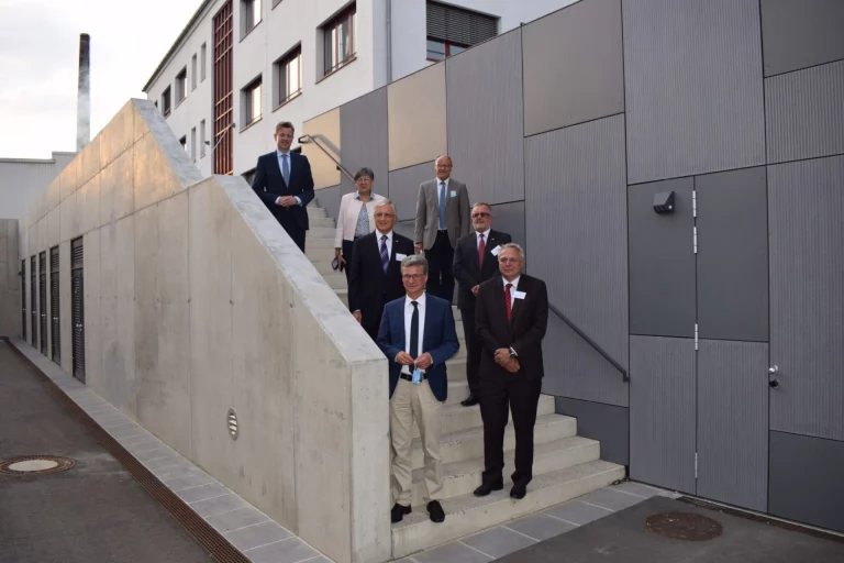 Textiltechnikum in Münchberg eingeweiht