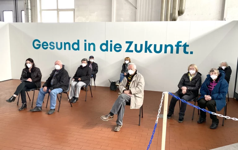Seit heute über 700 Impfungen pro Tag im Impfzentrum Hofer Land