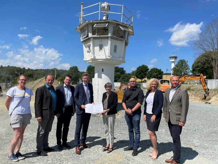 Oberfrankenstiftung unterstützt Museumserweiterung in Mödlareuth mit 4 Millionen Euro