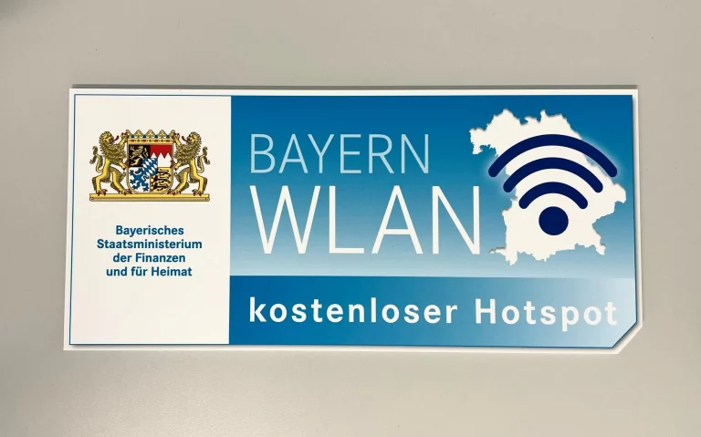 Ab sofort: BayernWLAN im Landratsamt und Gesundheitsamt Hof