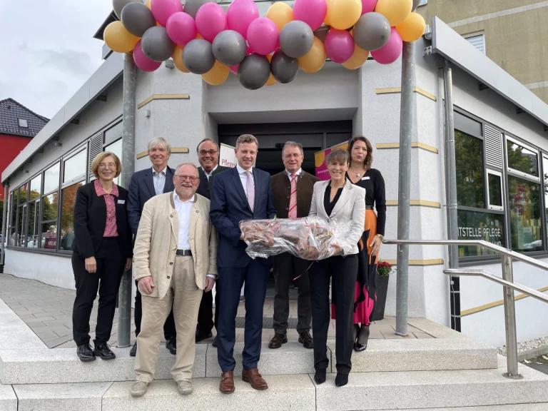 Leitstelle Pflege Hofer Land offiziell eröffnet