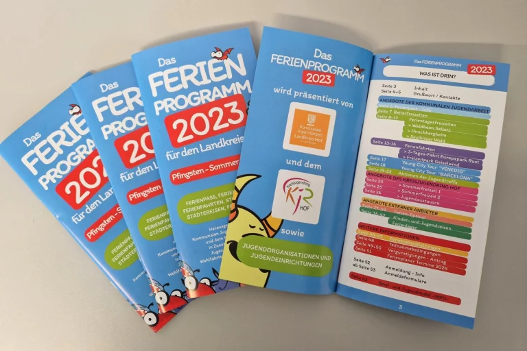 Heft „Ferienprogramm 2023“ liegt aus