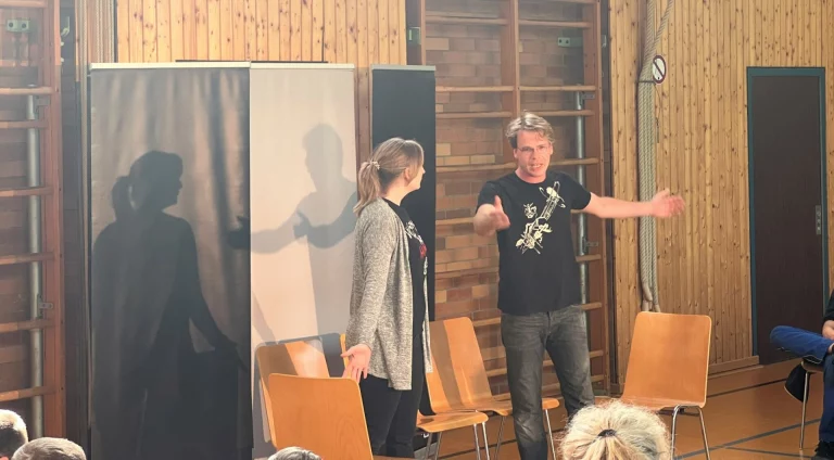 Präventionstheater an der Schule am Martinsberg in Naila