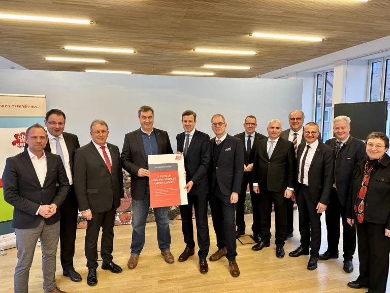 Stabilität und Stärke der Region sichern: Oberfranken Offensiv überreicht Fünf-Punkte-Programm an Ministerpräsident Dr. Markus Söder