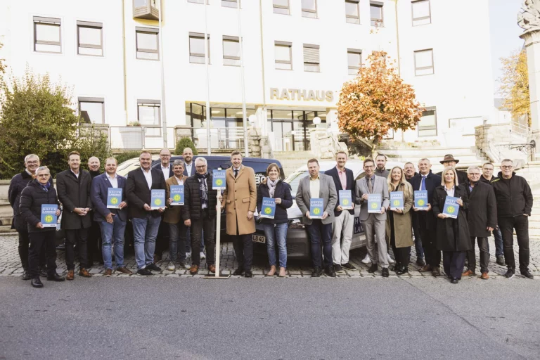 Hofer Landbus fährt jetzt in 10 weiteren Gemeinden