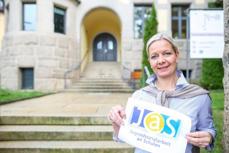 Erste Stelle in Oberfranken: Jugendsozialarbeit am Gymnasium