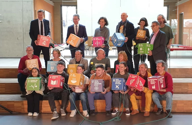Neues Theaterstück des Abfallzweckverbandes für Schulen