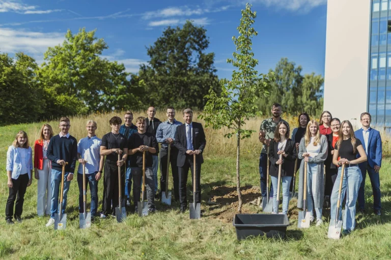 Herzlich willkommen: Neue Auszubildende und Anwärter am Landratsamt Hof